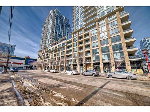238-222 Riverfront Avenue Sw, Calgary, AB - Outdoor With Facade