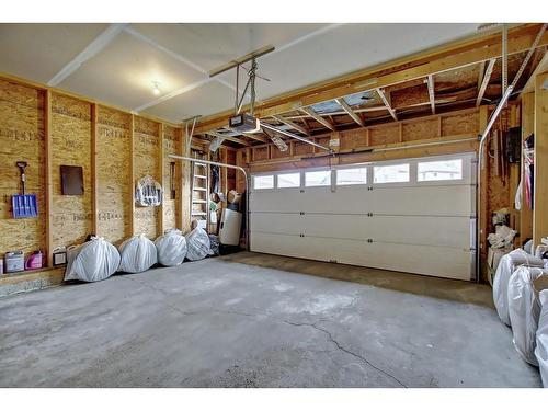 116 Kincora Hill Nw, Calgary, AB - Indoor Photo Showing Garage