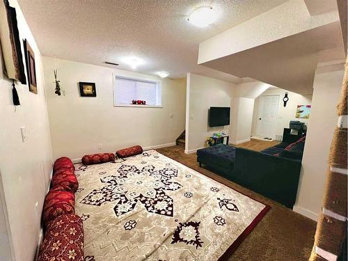 169 Cityscape Gardens Ne, Calgary, AB - Indoor Photo Showing Bedroom