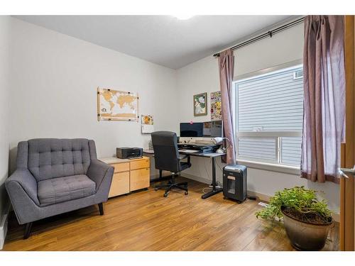 39 Everwoods Park Sw, Calgary, AB - Indoor Photo Showing Office