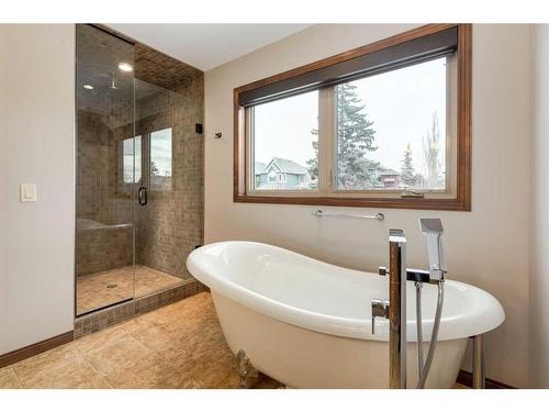 1721B 1 Avenue Nw, Calgary, AB - Indoor Photo Showing Bathroom
