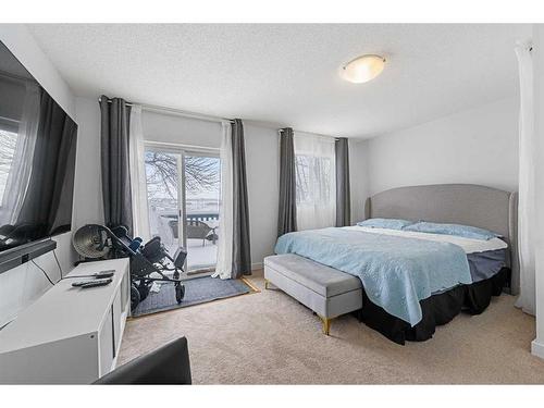 91 Coventry Lane Ne, Calgary, AB - Indoor Photo Showing Bedroom