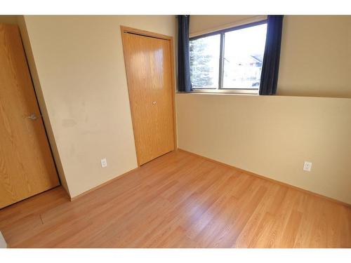 13 Chinook Crescent West, Claresholm, AB - Indoor Photo Showing Other Room