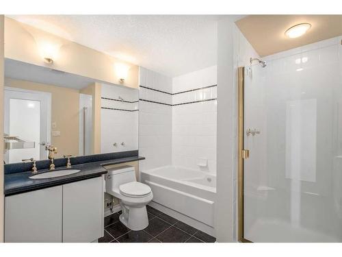 63 Prominence Point Sw, Calgary, AB - Indoor Photo Showing Bathroom