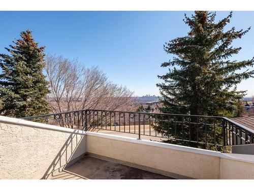 63 Prominence Point Sw, Calgary, AB - Outdoor