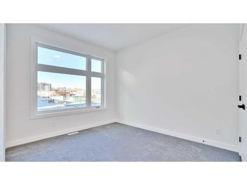 353-265 Sage Hill Rise Nw, Calgary, AB - Indoor Photo Showing Other Room
