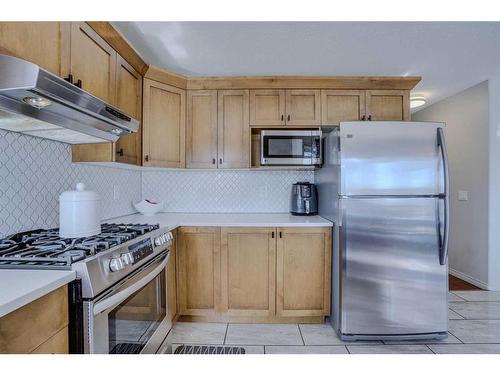 158 West Creek Springs, Chestermere, AB - Indoor Photo Showing Kitchen With Upgraded Kitchen