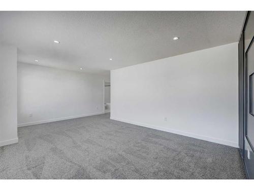 1372 Lackner Boulevard, Carstairs, AB - Indoor Photo Showing Other Room