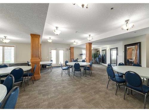 409-77 George Fox Trail, Cochrane, AB - Indoor Photo Showing Dining Room