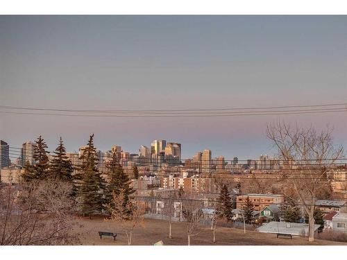 2534 19 Street Sw, Calgary, AB - Outdoor With View