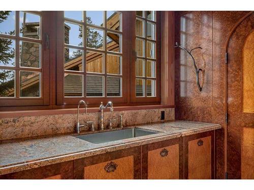 145 Silvertip Ridge, Canmore, AB - Indoor Photo Showing Bathroom