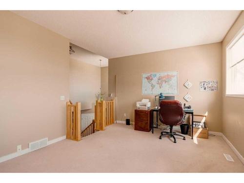 168 Wentworth Close Sw, Calgary, AB - Indoor Photo Showing Office