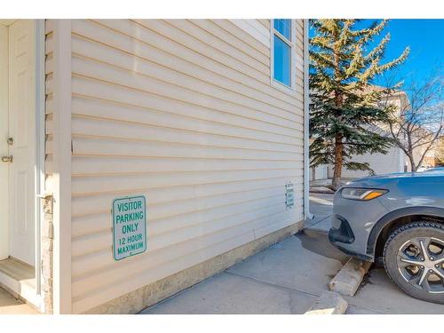 2-2318 17 Street Se, Calgary, AB - Outdoor With Exterior