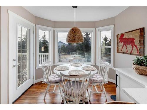 6 Gleneagles Terrace, Cochrane, AB - Indoor Photo Showing Dining Room