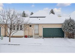 66-Candle terrace SW Calgary, AB T2W 6G7
