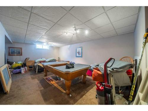 2224 98 Avenue Sw, Calgary, AB - Indoor Photo Showing Other Room