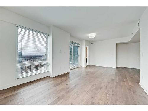 3306-930 6 Avenue Sw, Calgary, AB - Indoor Photo Showing Other Room
