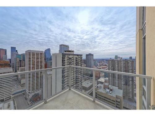 3306-930 6 Avenue Sw, Calgary, AB - Outdoor With Balcony With View