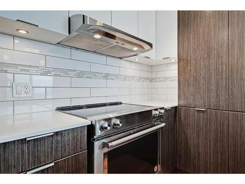 3306-930 6 Avenue Sw, Calgary, AB - Indoor Photo Showing Kitchen