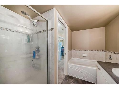 502-1088 6 Avenue Sw, Calgary, AB - Indoor Photo Showing Bathroom