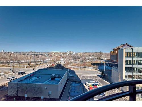 502-1088 6 Avenue Sw, Calgary, AB - Outdoor With View