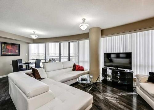 502-1088 6 Avenue Sw, Calgary, AB - Indoor Photo Showing Living Room