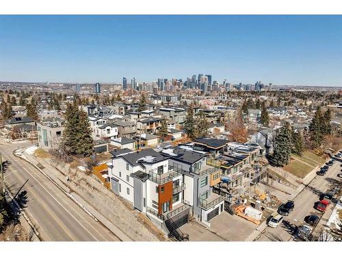2040 30 Avenue Sw, Calgary, AB - Outdoor With View