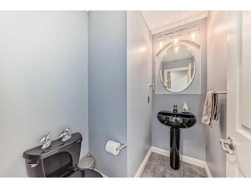 4 Southfork Place, Leduc, AB - Indoor Photo Showing Bathroom