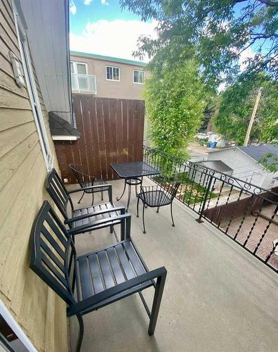 1521 14 Avenue Sw, Calgary, AB - Outdoor With Deck Patio Veranda With Exterior
