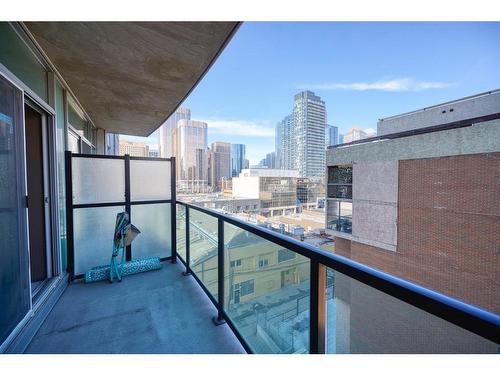 609-788 12 Avenue Sw, Calgary, AB - Outdoor With Balcony With Exterior