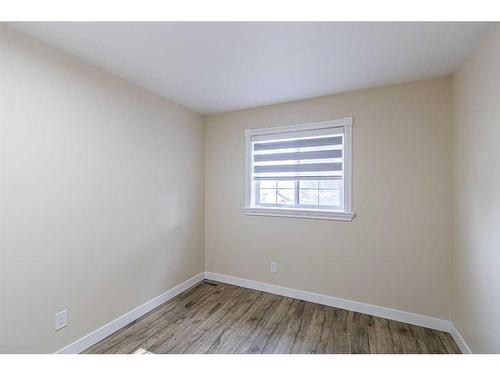 42 Coverdale Way Ne, Calgary, AB - Indoor Photo Showing Other Room