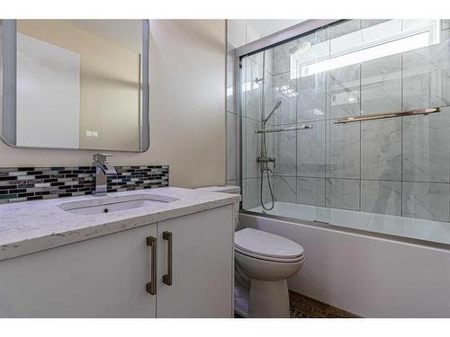 42 Coverdale Way Ne, Calgary, AB - Indoor Photo Showing Bathroom