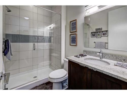 1804-788 12 Avenue Sw, Calgary, AB - Indoor Photo Showing Bathroom