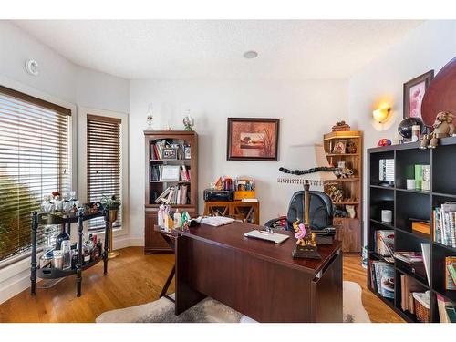 123 Chapala Crescent Se, Calgary, AB - Indoor Photo Showing Office