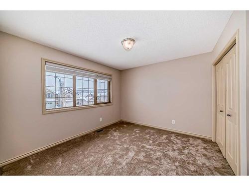 1A Tusslewood Drive Nw, Calgary, AB - Indoor Photo Showing Other Room