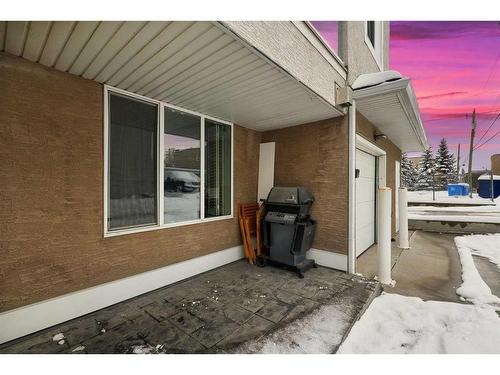 101-3501 15 Street Sw, Calgary, AB - Outdoor With Exterior