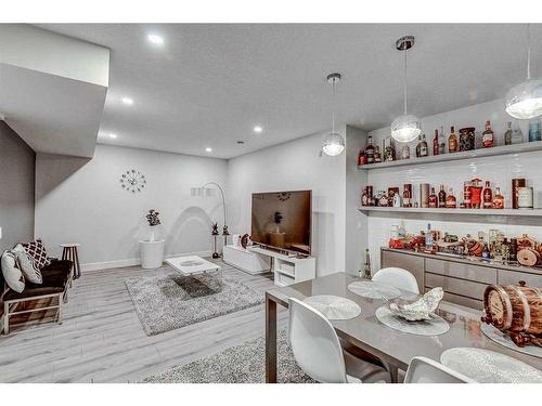 246 Legacy Heights Se, Calgary, AB - Indoor Photo Showing Dining Room