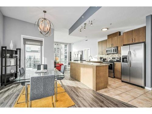 2204-1410 1 Street Se, Calgary, AB - Indoor Photo Showing Kitchen With Stainless Steel Kitchen With Upgraded Kitchen