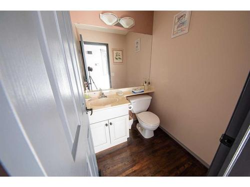 10397 Hamptons Boulevard Nw, Calgary, AB - Indoor Photo Showing Bathroom