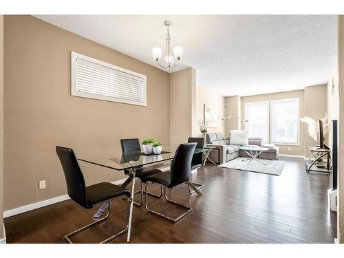 284 Marquis Heights Se, Calgary, AB - Indoor