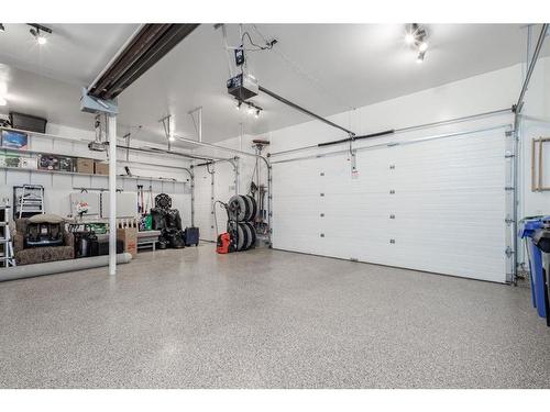 11 Aspen Ridge Lane Sw, Calgary, AB - Indoor Photo Showing Garage