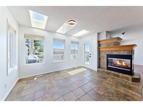97 Gleneagles Terrace, Cochrane, AB - Indoor Photo Showing Other Room