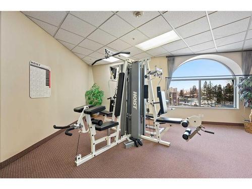 105-1718 14 Avenue Nw, Calgary, AB - Indoor Photo Showing Gym Room