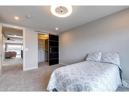 3111 5 Street Nw, Calgary, AB - Indoor Photo Showing Bedroom