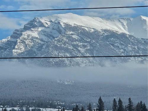 9-801 6 Street, Canmore, AB - Outdoor With View