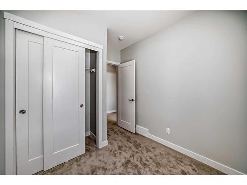 408 Shawnee Square Sw, Calgary, AB - Indoor Photo Showing Other Room