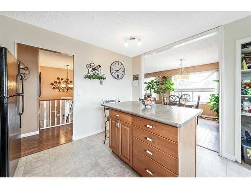 42 Sundance Place Se, Airdrie, AB - Indoor