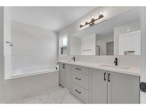 59 Setonstone Row Se, Calgary, AB - Indoor Photo Showing Bathroom