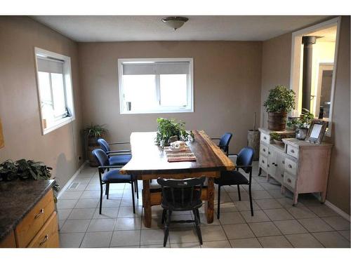 993051 Rr Range, Rural Northern Lights, County Of, AB - Indoor Photo Showing Dining Room