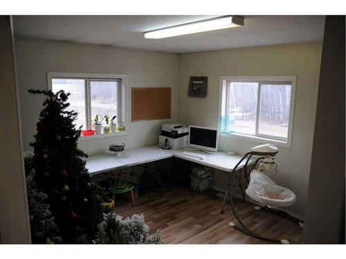 993051 Rr Range, Rural Northern Lights, County Of, AB - Indoor Photo Showing Office
